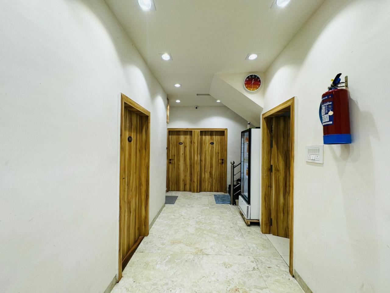 Hotel Shree Mahakal Krapa Ujjain Extérieur photo
