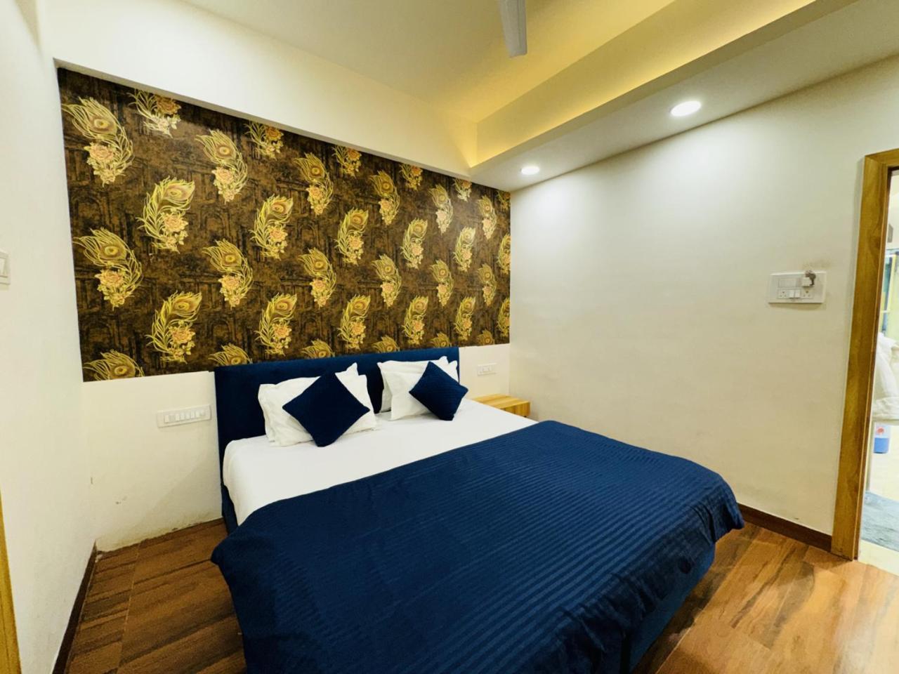 Hotel Shree Mahakal Krapa Ujjain Extérieur photo