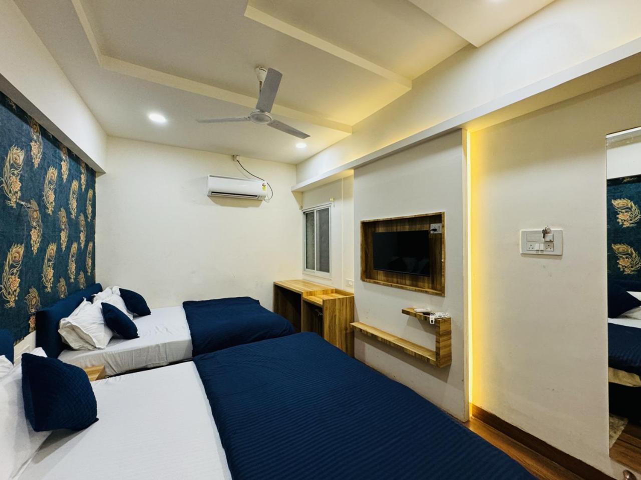 Hotel Shree Mahakal Krapa Ujjain Extérieur photo